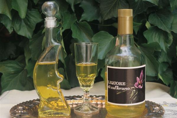 Liquore allo zafferano